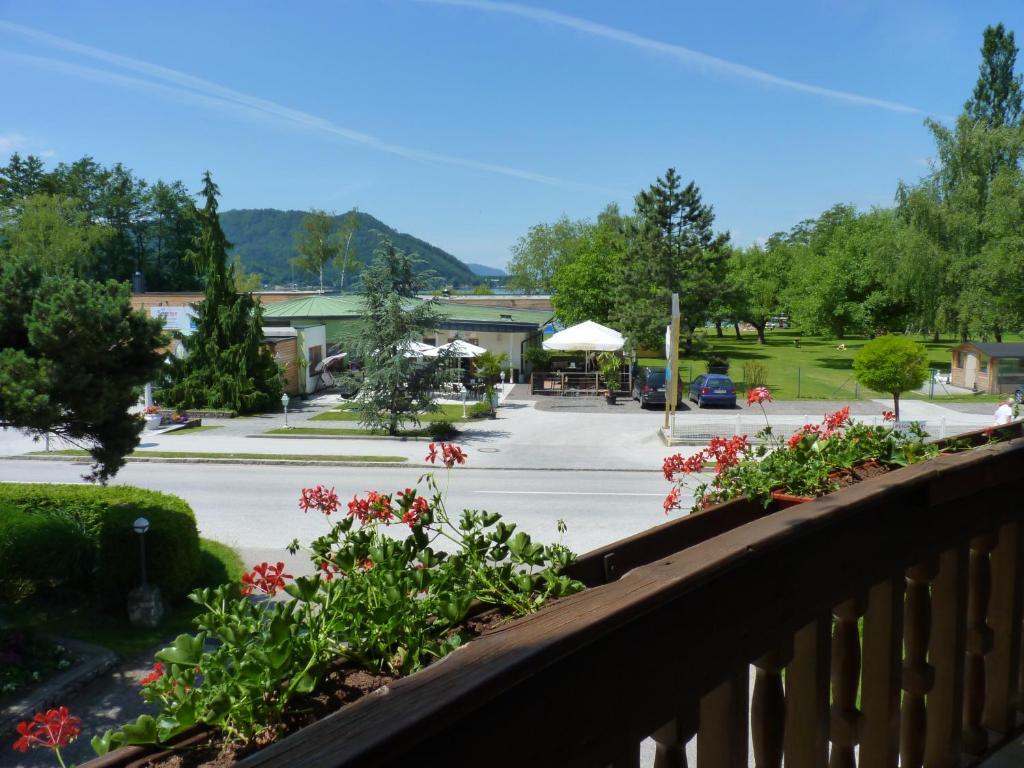 Das Alpensee Unterburg am Klopeiner See Quarto foto